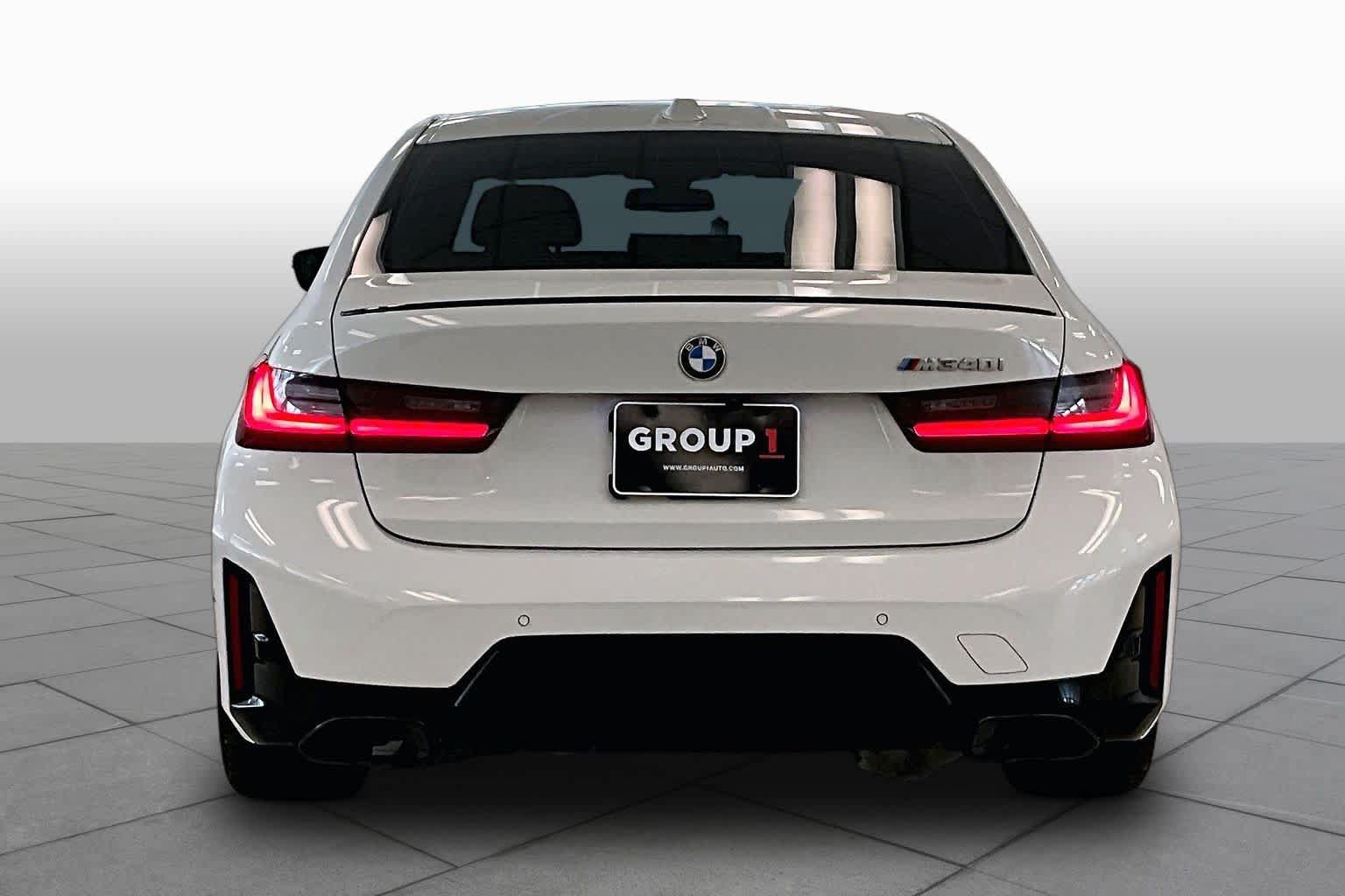 Used 2023 BMW M340i w/ Premium Package RWD image 4