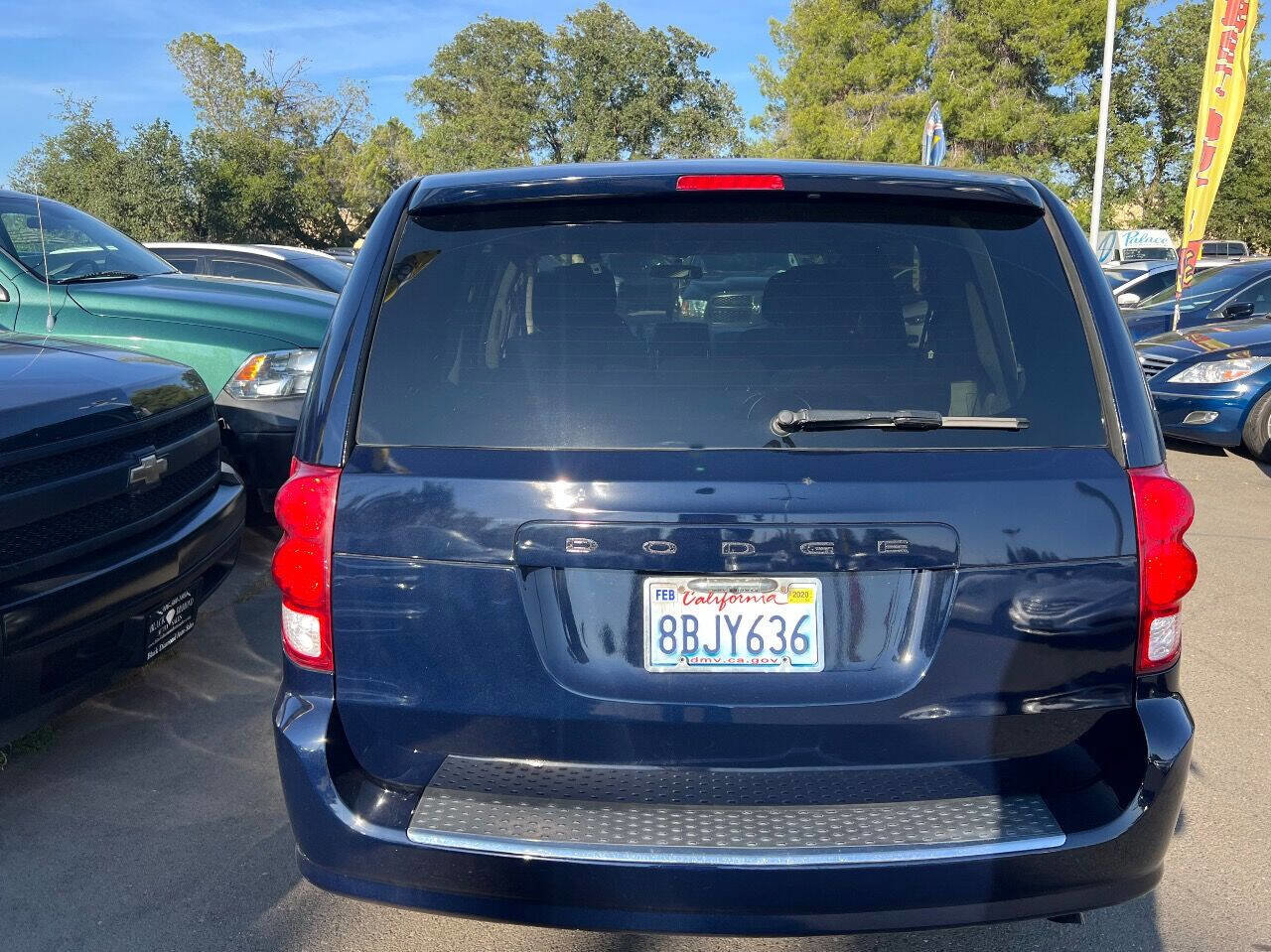 Used 2015 Dodge Grand Caravan SE w/ Quick Order Package 29E SE image 7