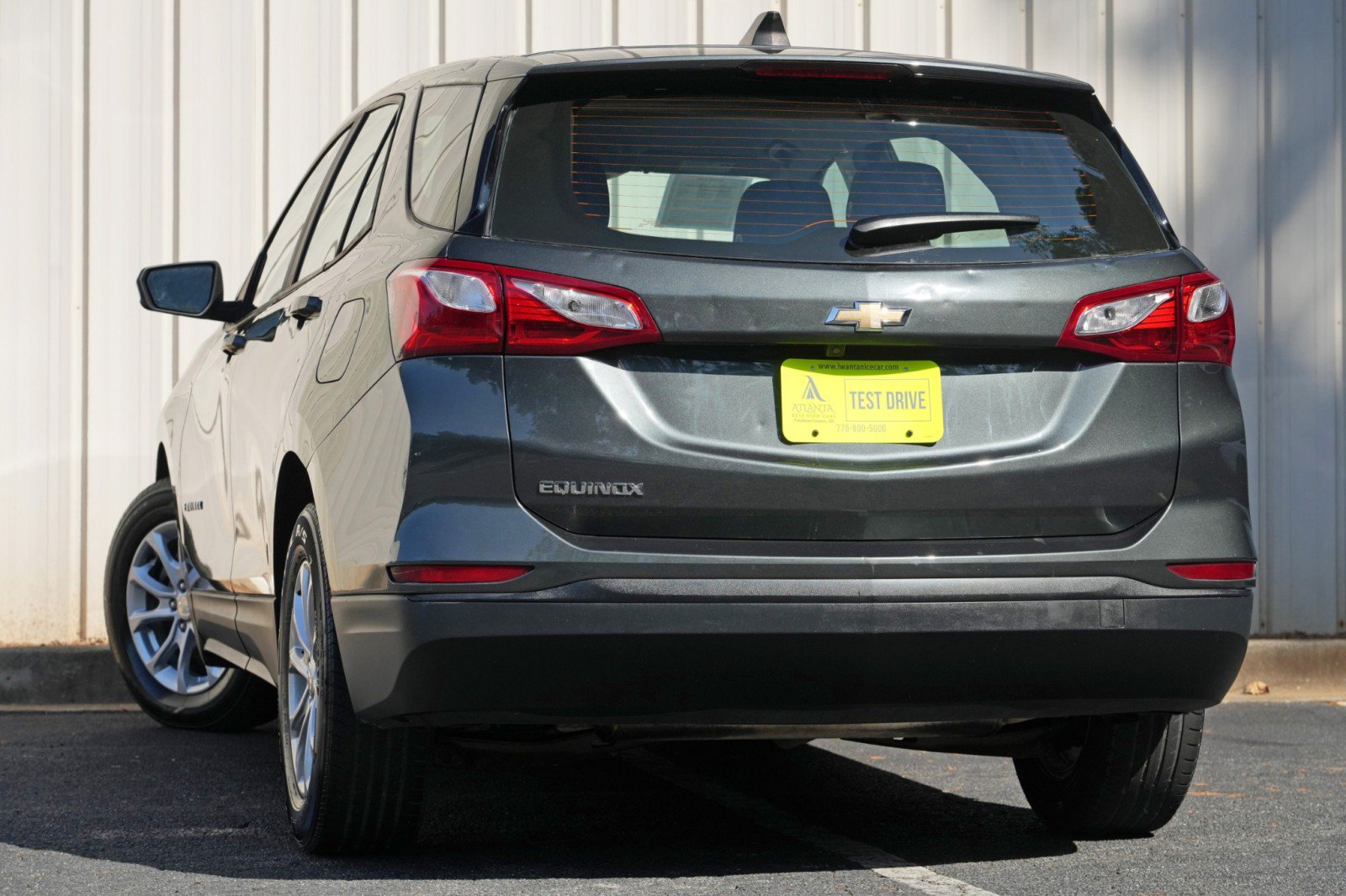 Used 2020 Chevrolet Equinox LS FWD image 4