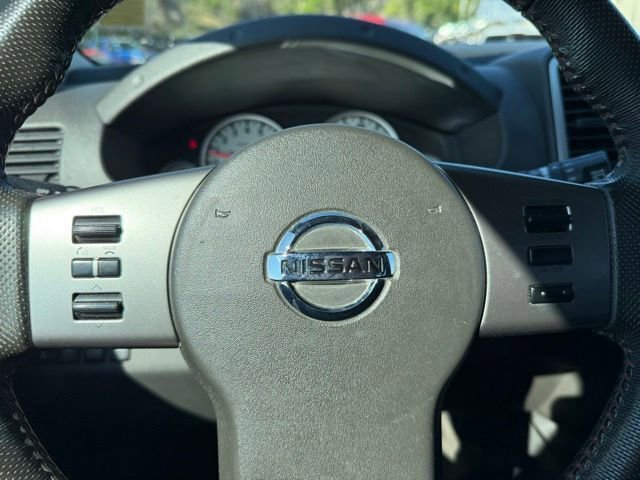 Used 2012 Nissan Xterra PRO-4X w/ Pro-4x Leather Pkg AWD/4WD image 17
