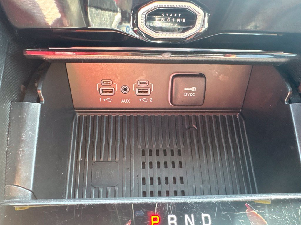 Used 2026 Jeep Grand Cherokee Limited AWD/4WD image 19