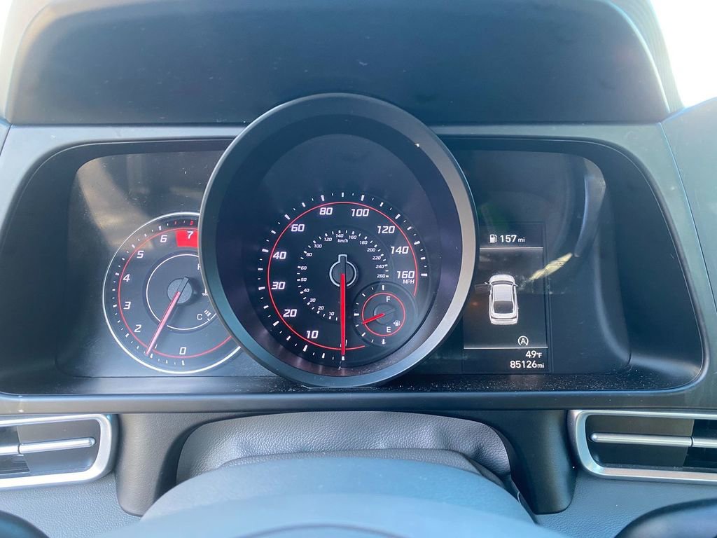 Used 2021 Hyundai Elantra SE image 18