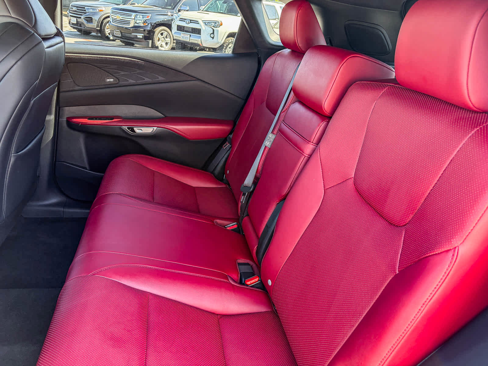 Used 2024 Lexus RX 350 F Sport w/ Convenience Package image 18