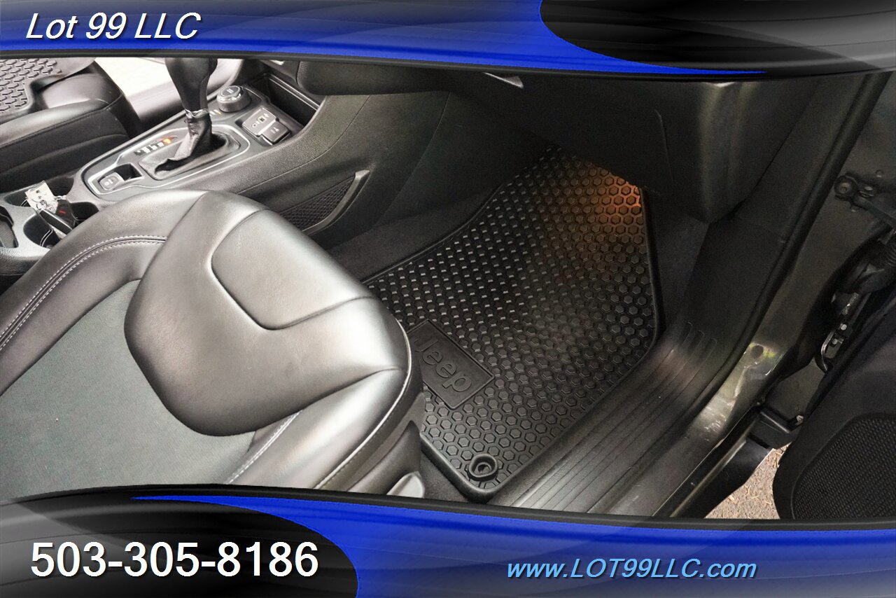 Used 2019 Jeep Cherokee Latitude Plus w/ Cold Weather Group AWD/4WD image 33