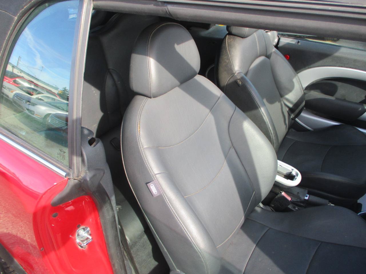 Used 2007 MINI Cooper Convertible FWD image 6