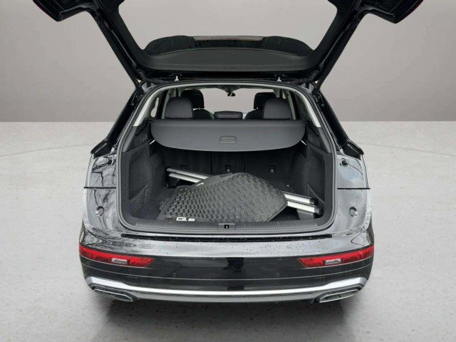 Used 2022 Audi Q5 2.0T Premium image 31