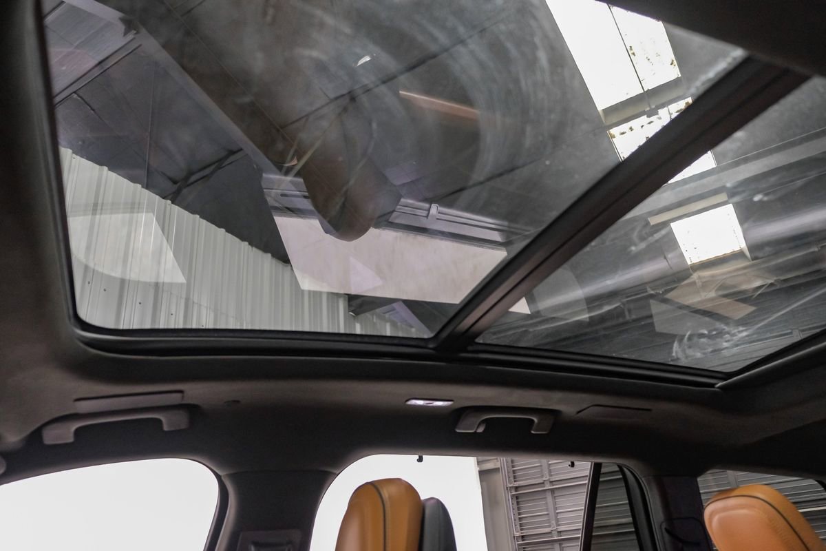 Used 2020 Lincoln Aviator Black Label Grand Touring w/ Class IV Trailer Tow Package image 22