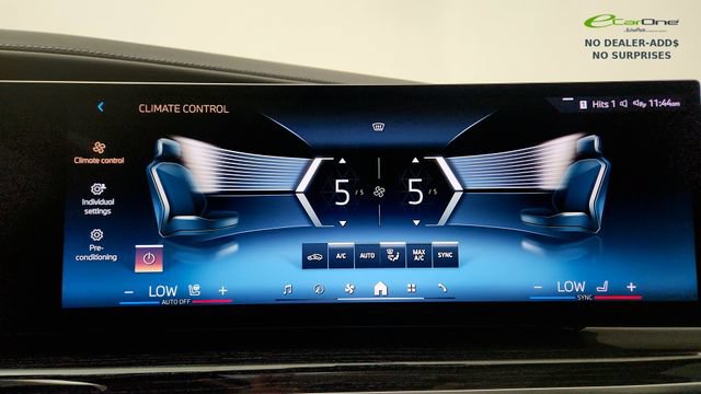 Used 2025 BMW i7 xDrive60 w/ Executive Package RWD image 64