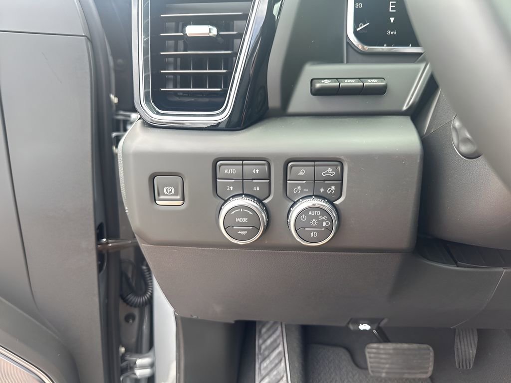 Certified 2026 GMC Sierra 1500 Denali w/ Technology Package image 30