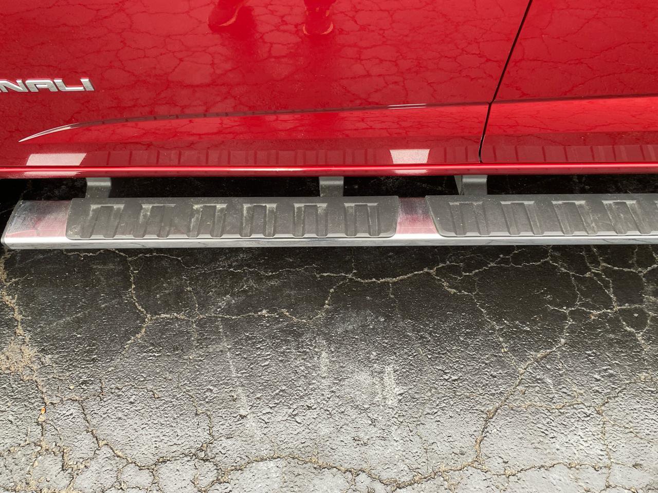 Used 2019 GMC Canyon Denali image 6