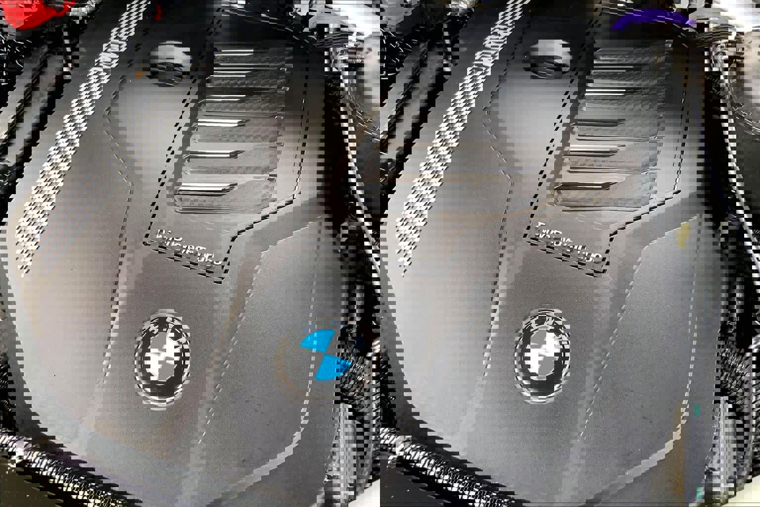 Used 2021 BMW X5 sDrive40i w/ Premium Package image 32