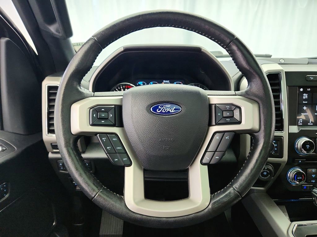 Used 2018 Ford F150 Lariat w/ Equipment Group 502A Luxury AWD/4WD image 14