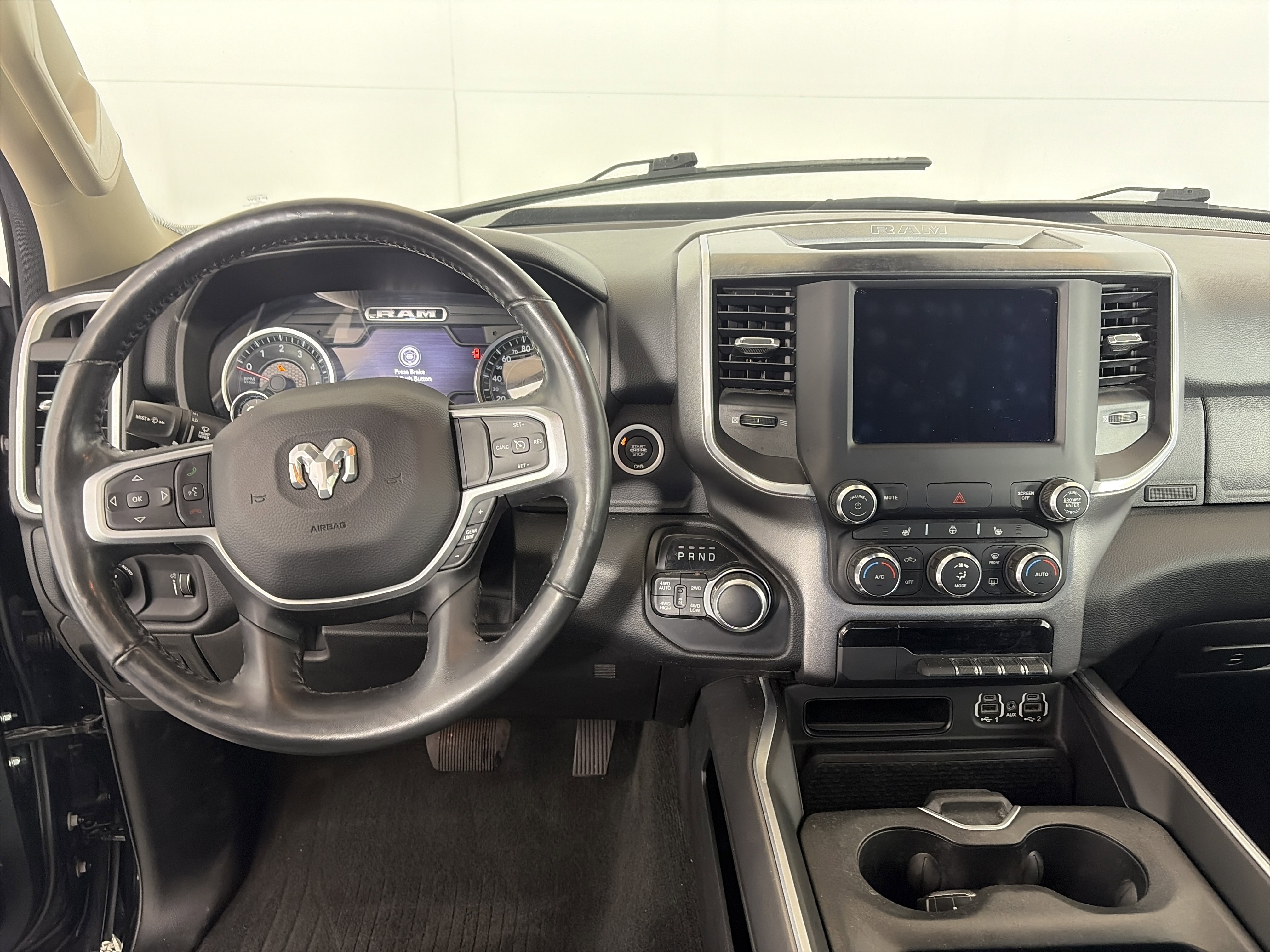 Used 2020 RAM 1500 Big Horn image 3