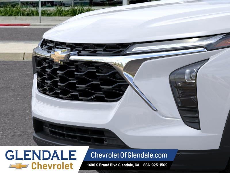 New 2026 Chevrolet Trax LS w/ Driver Confidence Package image 13