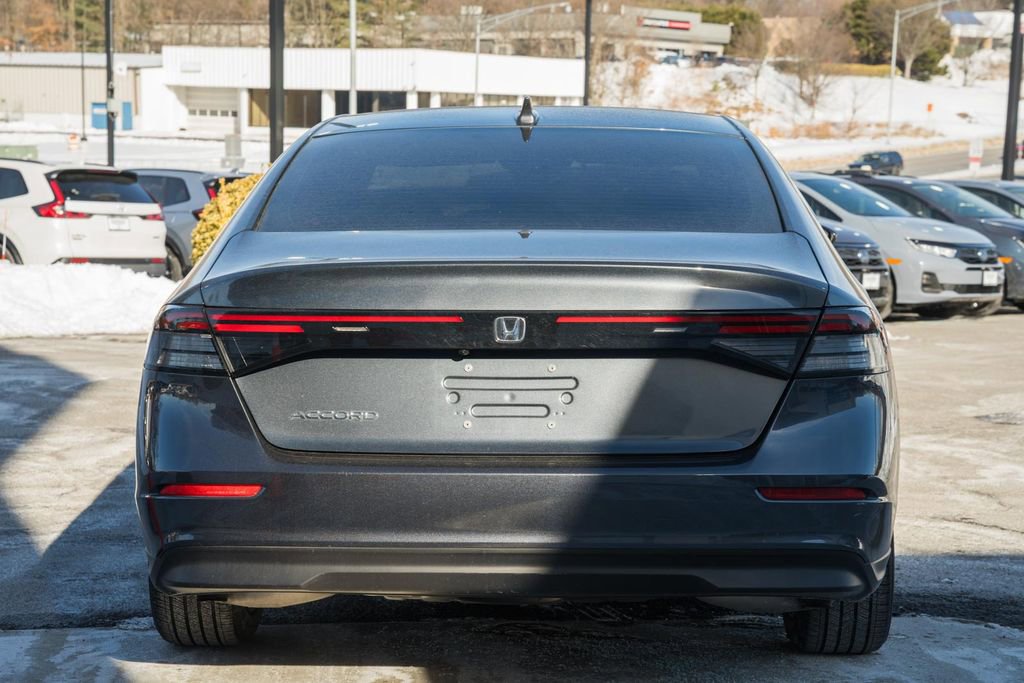 Certified 2023 Honda Accord EX image 5