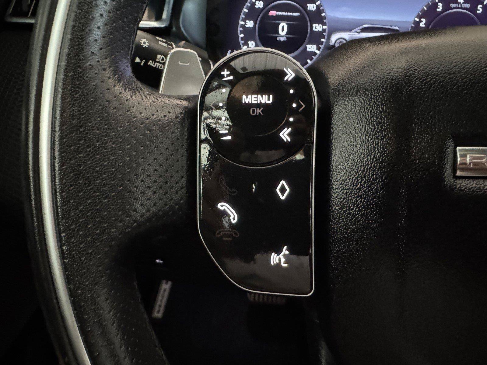 Used 2019 Land Rover Range Rover Velar R-Dynamic SE AWD/4WD image 25