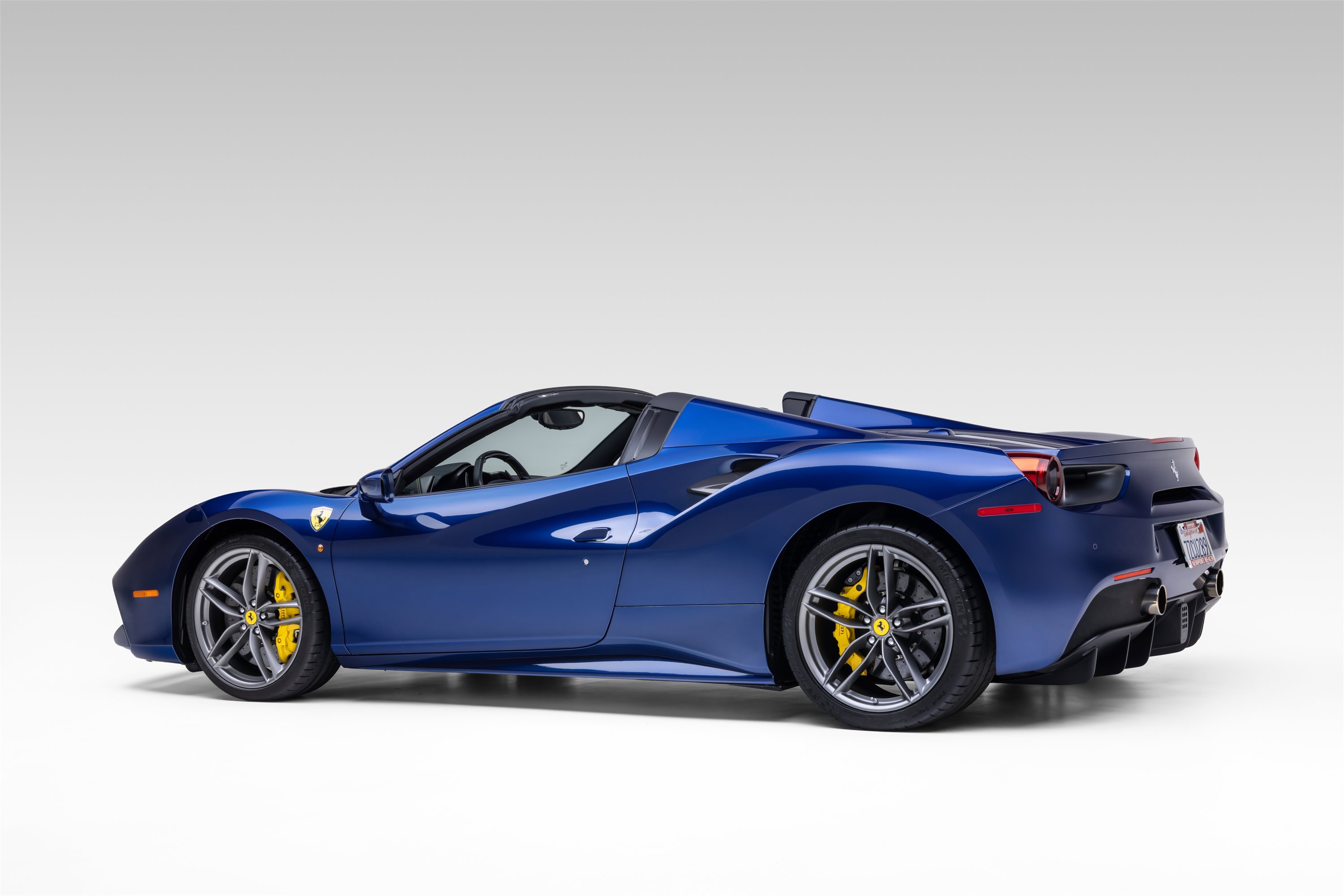 Certified 2017 Ferrari 488 Spider RWD image 8