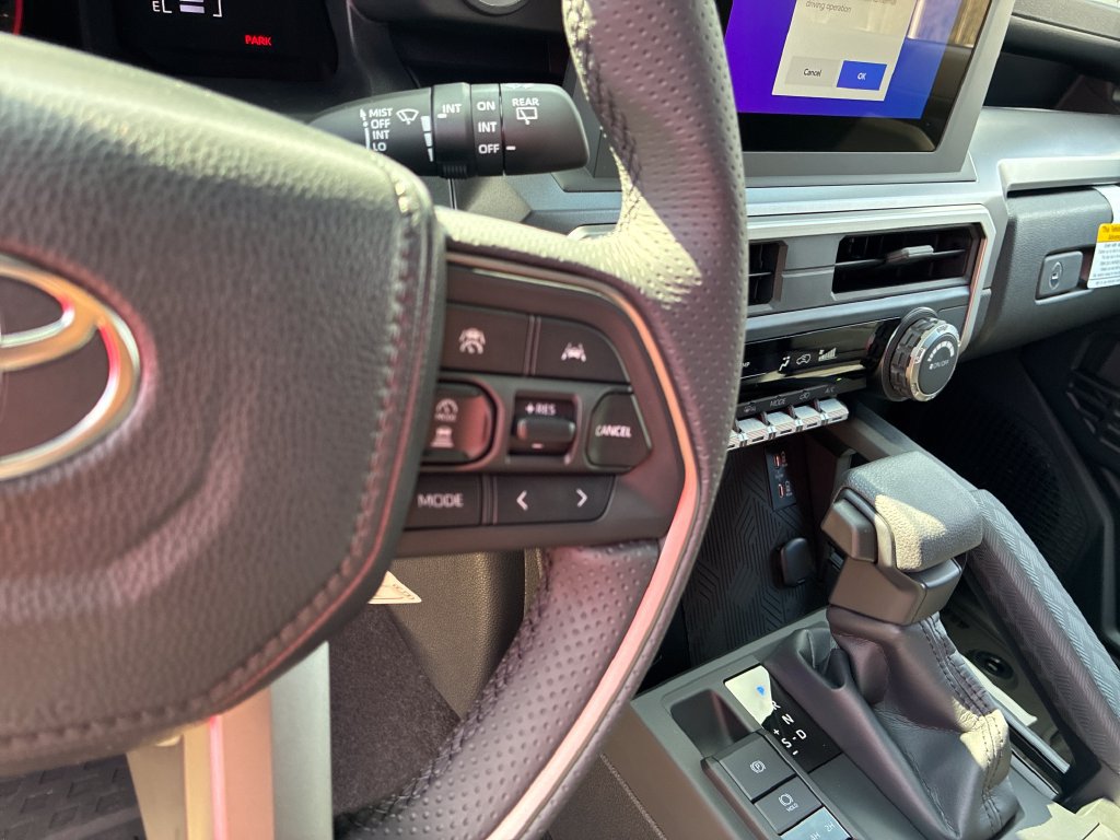 New 2026 Toyota 4Runner SR5 AWD/4WD image 24