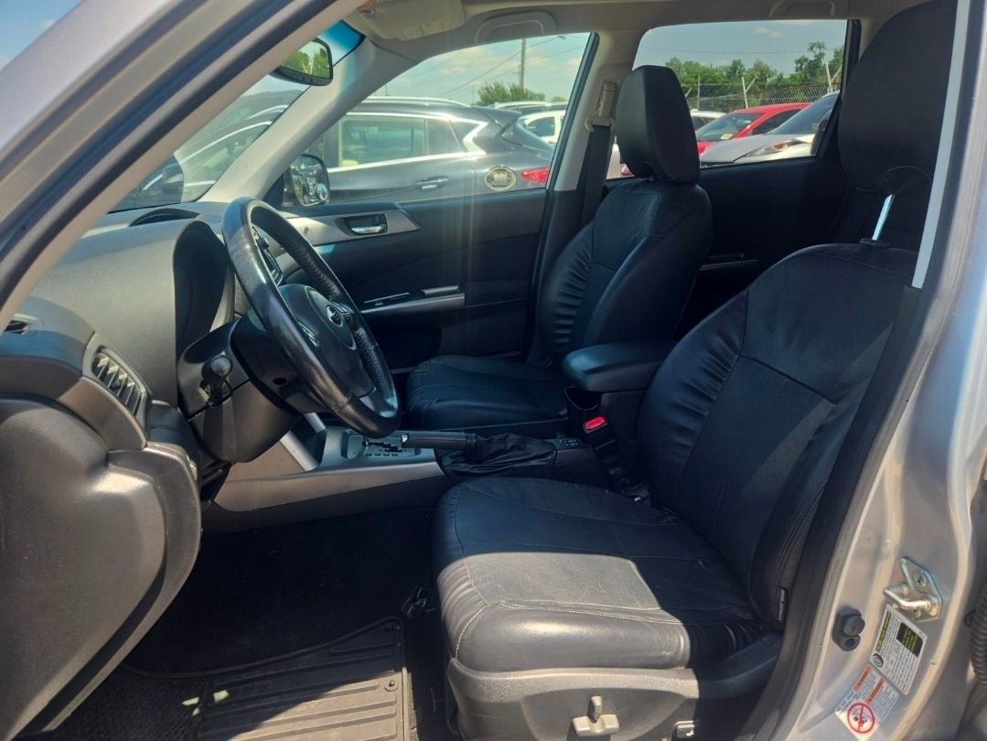 Used 2013 Subaru Forester 2.5X Limited AWD/4WD image 12