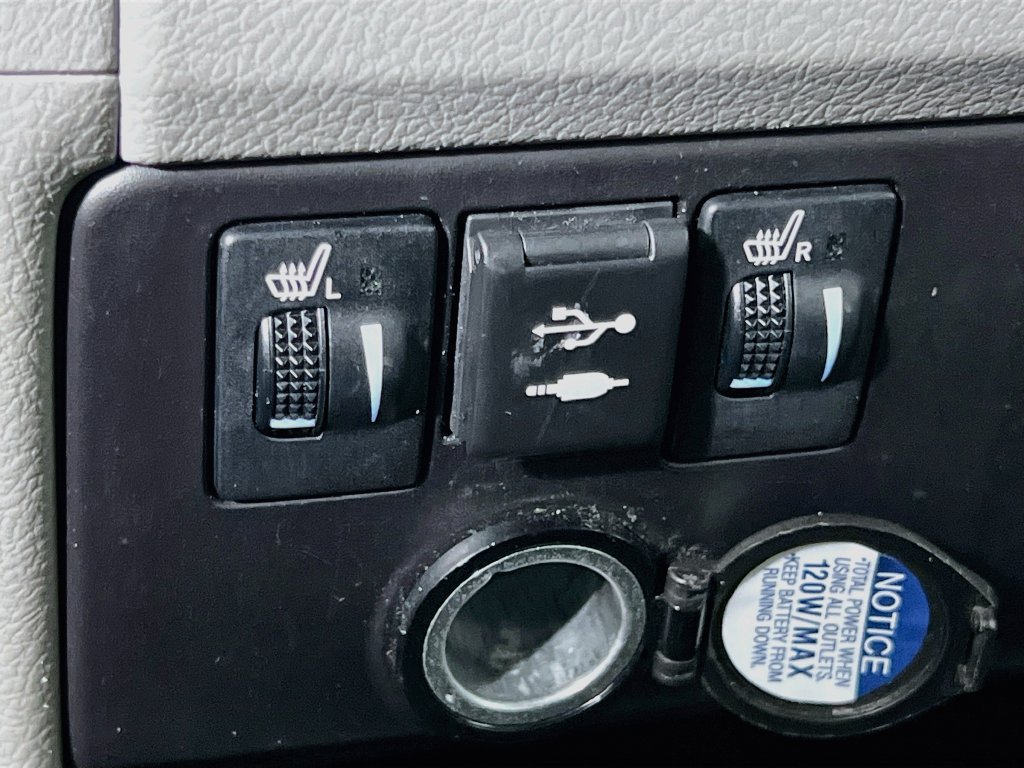 Used 2019 Toyota Sienna XLE FWD image 19