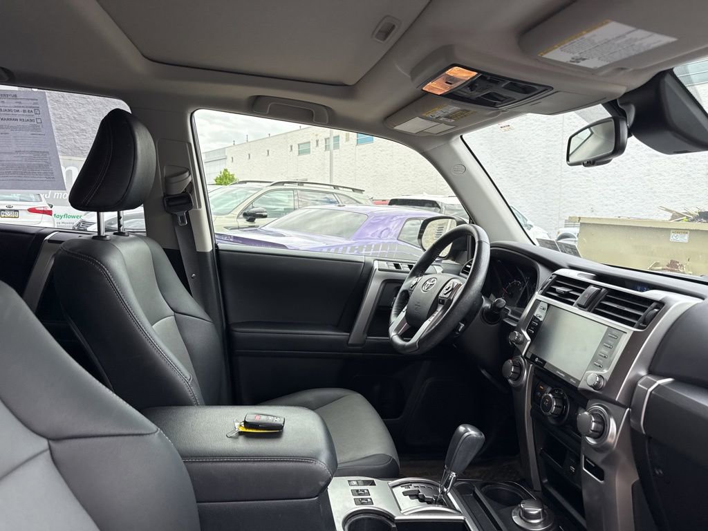 Used 2023 Toyota 4Runner SR5 Premium w/ Moonroof Package AWD/4WD image 34
