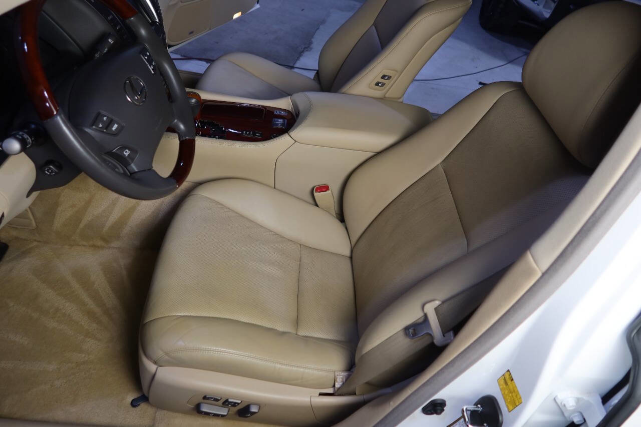 Used 2008 Lexus LS 460 image 19