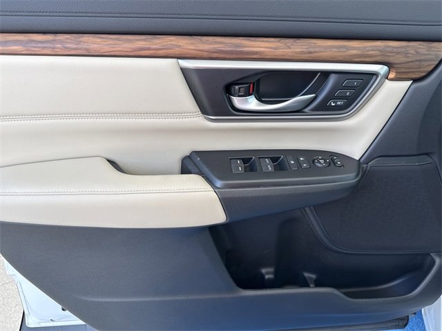 Used 2021 Honda CR-V Touring image 18