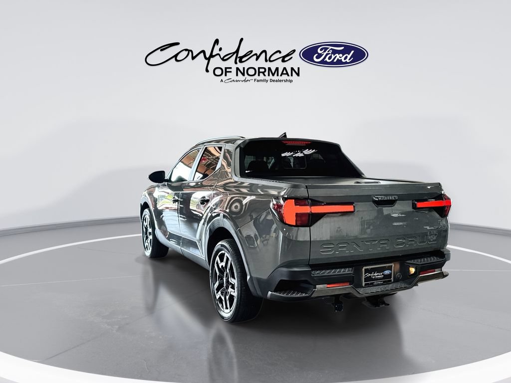 Used 2025 Hyundai Santa Cruz Limited AWD/4WD image 6