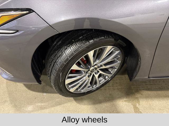 Used 2019 Lexus ES 350 350 w/ Premium Package image 27