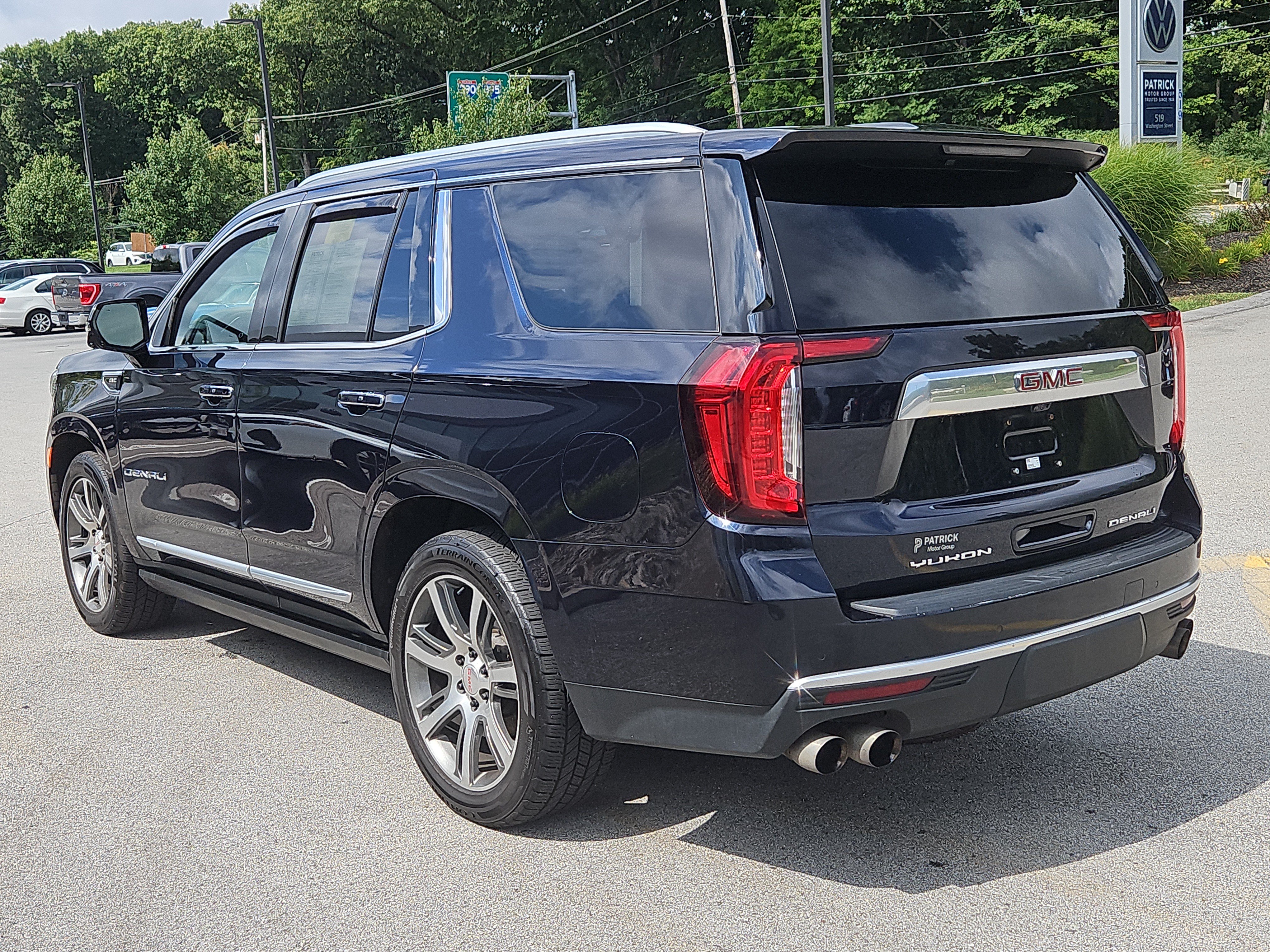 Used 2021 GMC Yukon Denali w/ Denali Ultimate Package AWD/4WD image 31