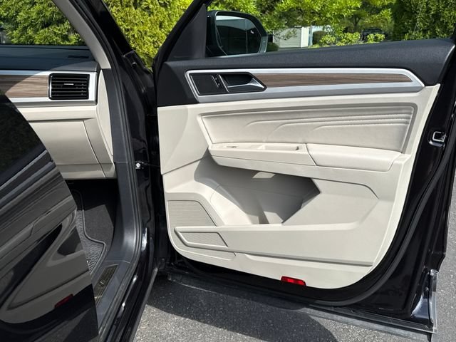 Used 2022 Volkswagen Atlas SEL AWD/4WD image 26