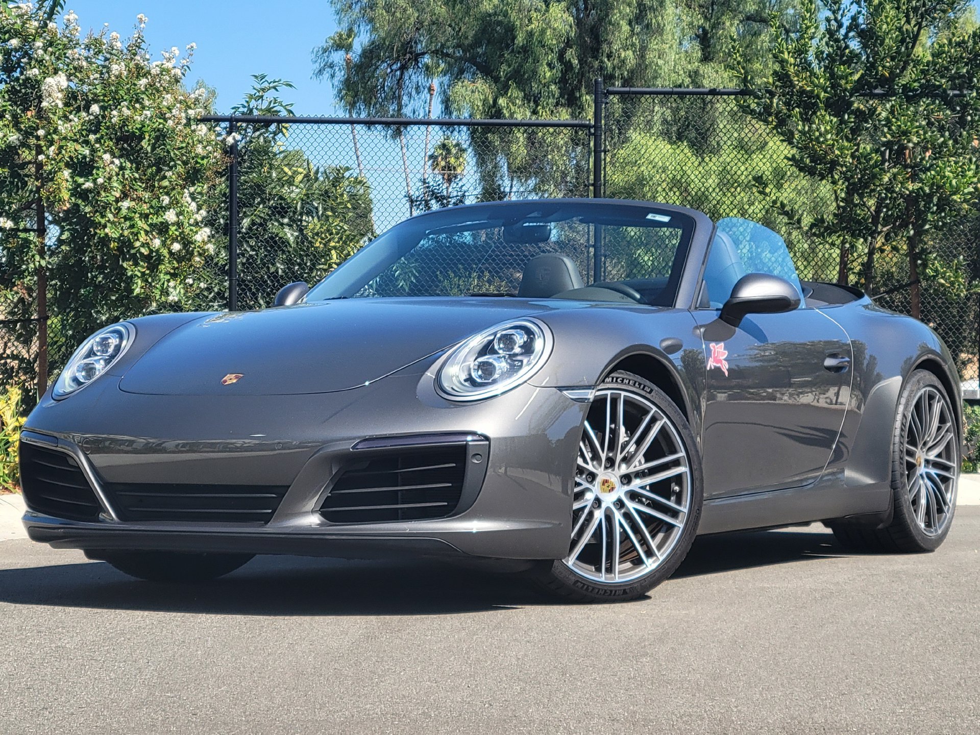 Certified 2018 Porsche 911 Carrera RWD image 1