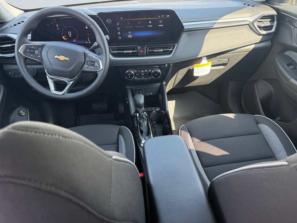 New 2026 Chevrolet TrailBlazer LT w/ Convenience Package FWD image 10