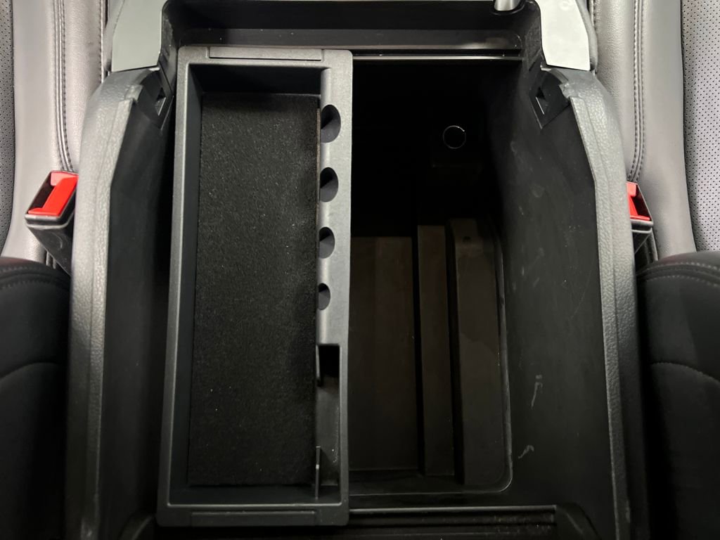 Used 2024 Ford Expedition Max XLT image 50