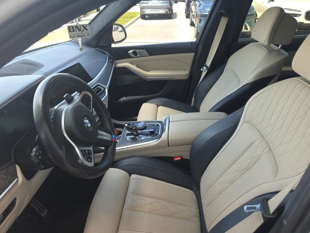 Used 2022 BMW X7 M50i w/ Dynamic Handling Package AWD/4WD image 3