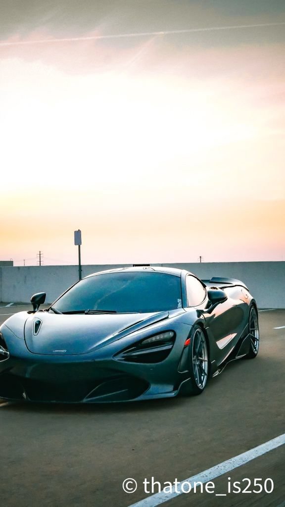 Used 2019 McLaren 720S Performance RWD image 7