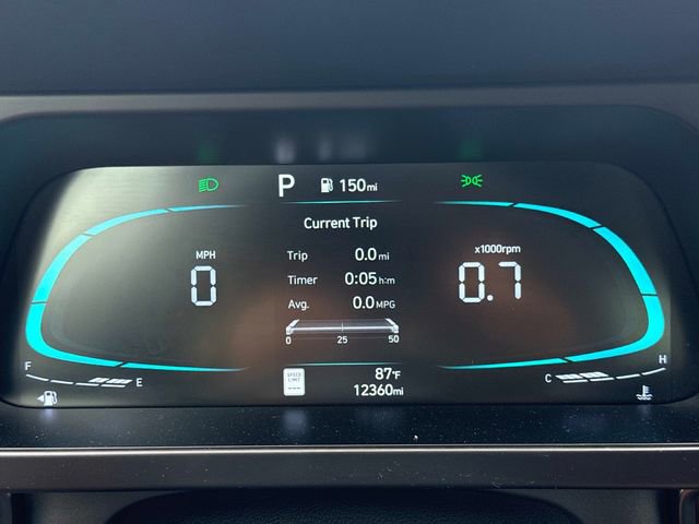 Certified 2025 Hyundai Elantra Sport FWD image 22