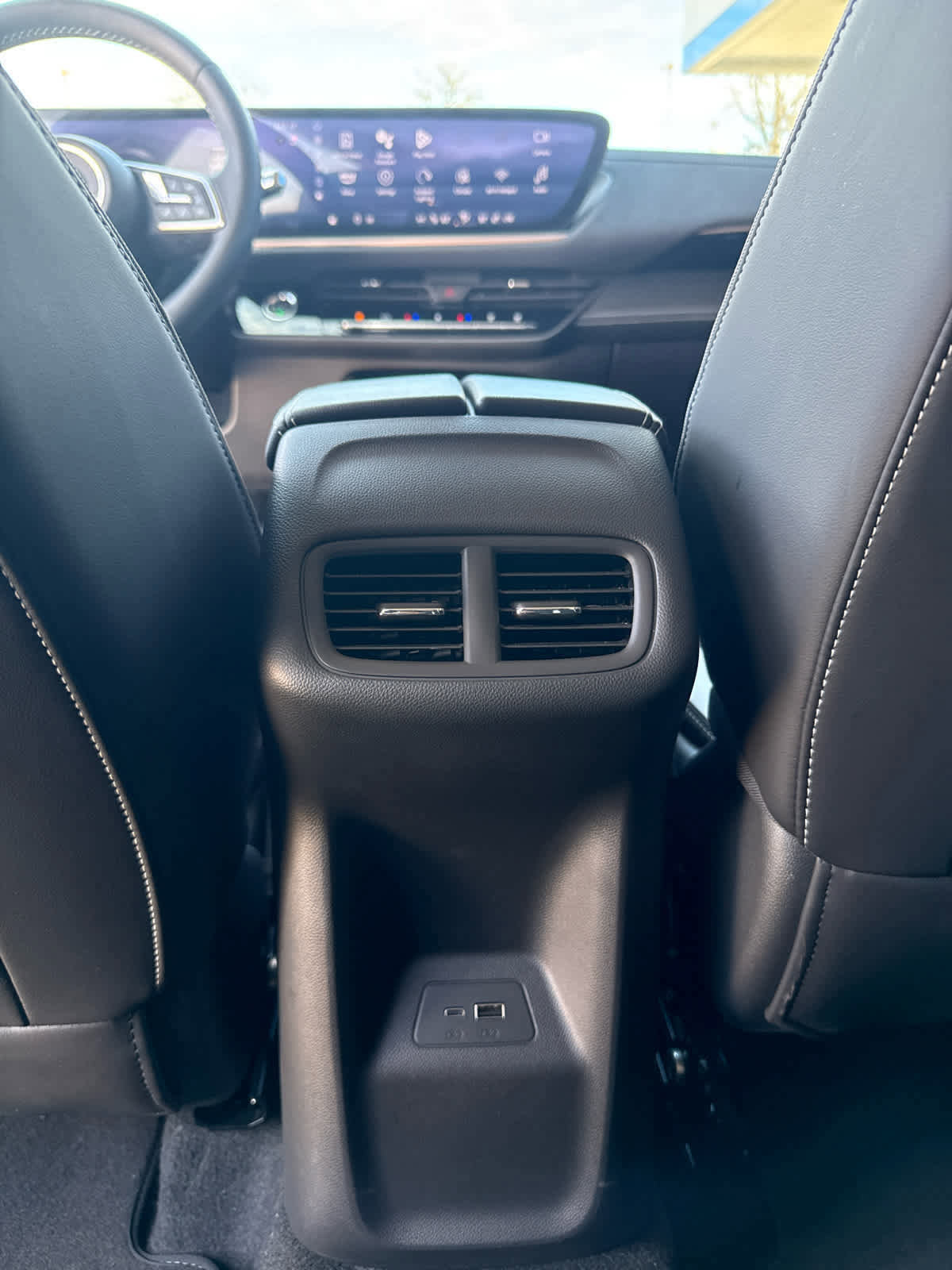 Used 2024 Buick Envision Sport Touring image 26