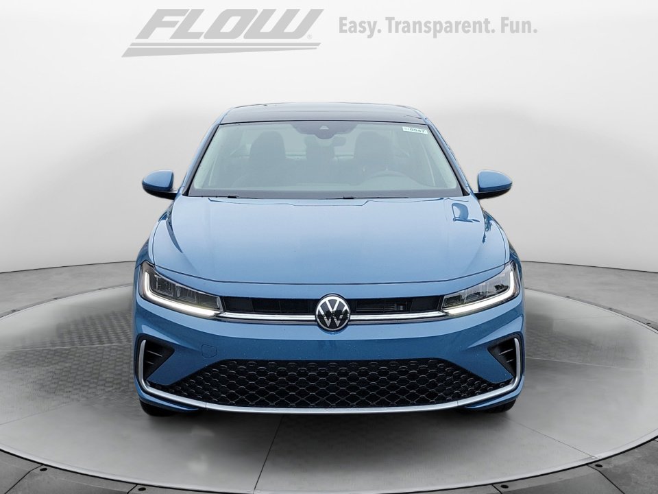 New 2026 Volkswagen Jetta SE image 2