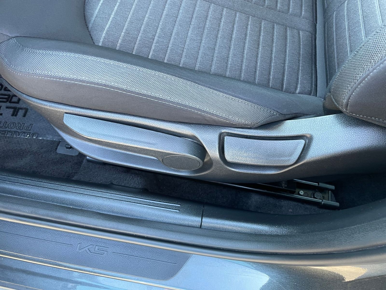 Used 2025 Kia K5 LXS FWD image 22