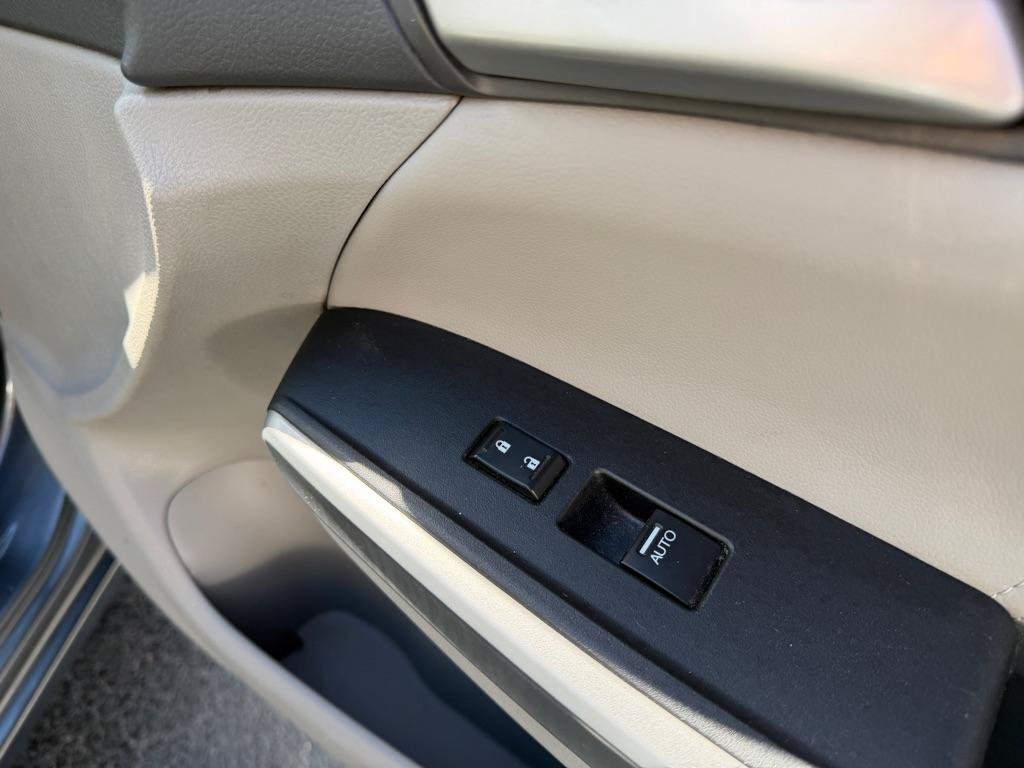 Used 2010 Honda Accord EX-L image 18