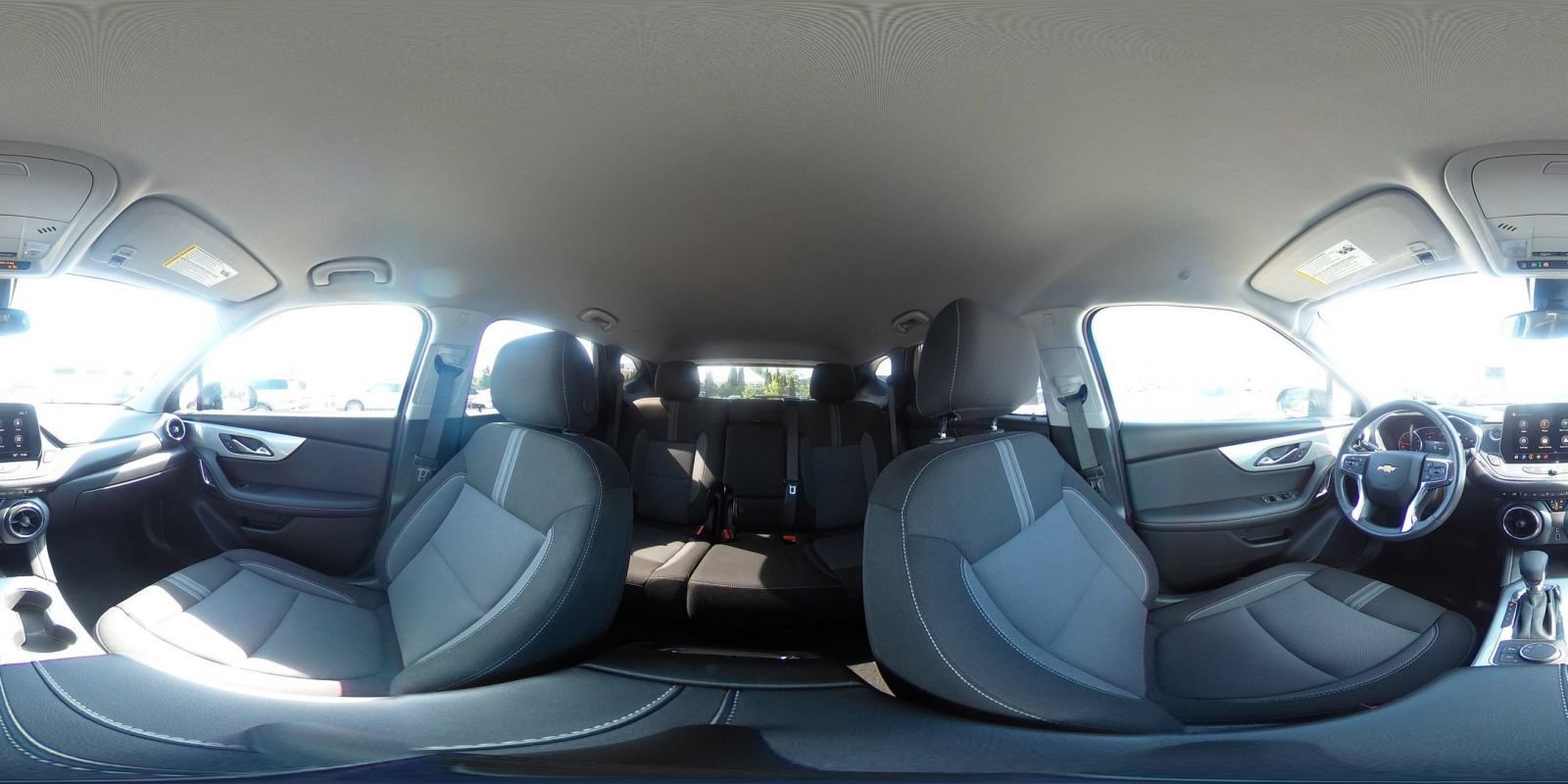 Used 2026 Chevrolet Blazer LT FWD image 39