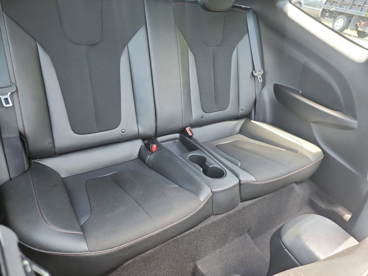 Used 2019 Hyundai Veloster 2.0 Premium image 35