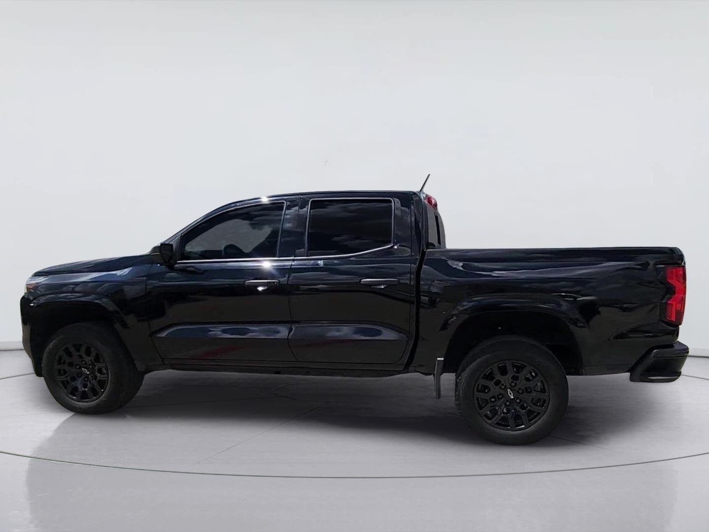 Certified 2026 Chevrolet Colorado W/T w/ WT Custom Package RWD image 6