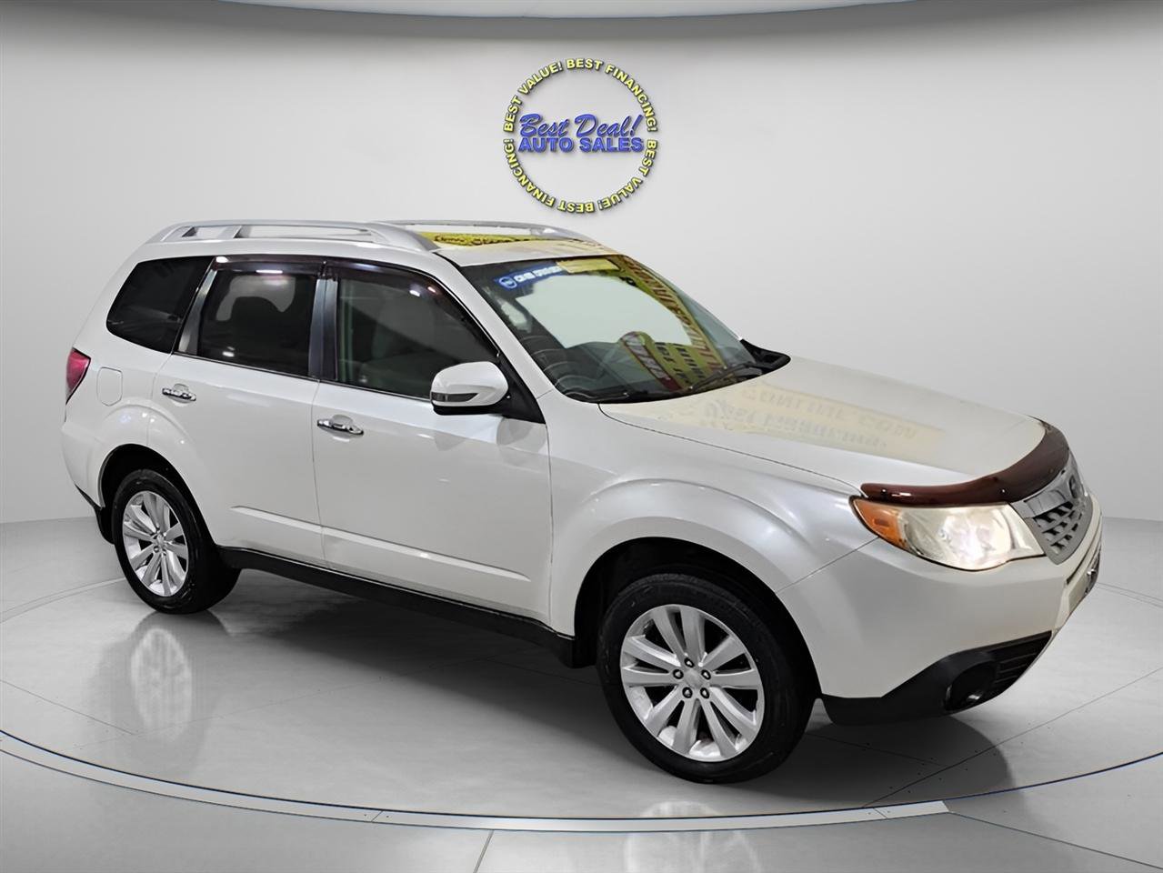 Used 2013 Subaru Forester 2.5X Touring AWD/4WD image 8