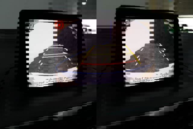 Used 2018 MAZDA MAZDA3 Sport image 17