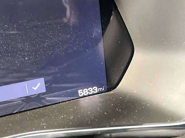 Used 2024 GMC Canyon Elevation w/ Convenience Package image 10