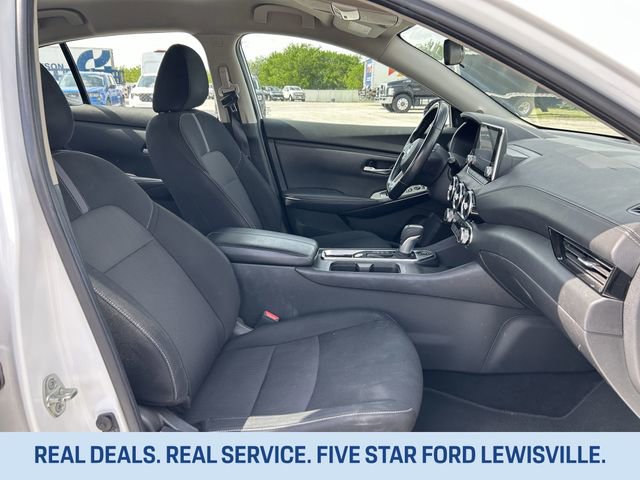 Used 2022 Nissan Sentra SV image 31