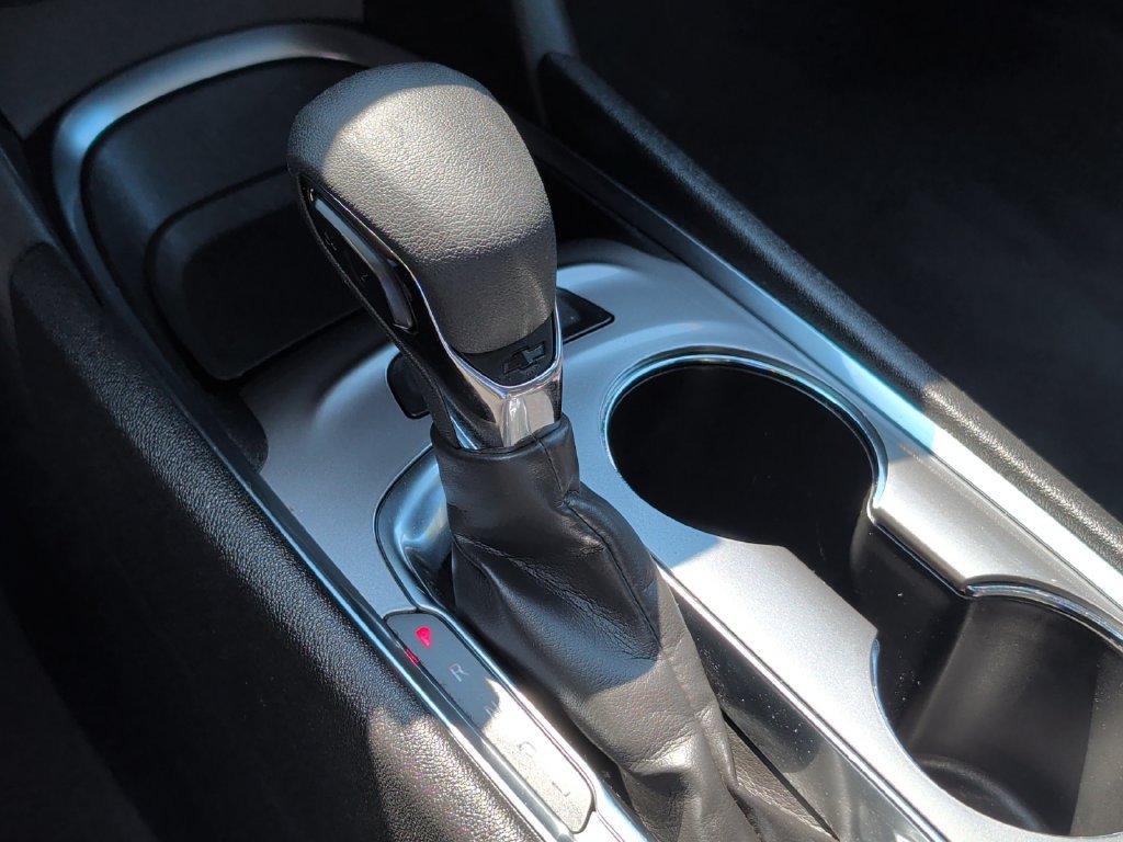 Used 2024 Chevrolet Malibu LT FWD image 24