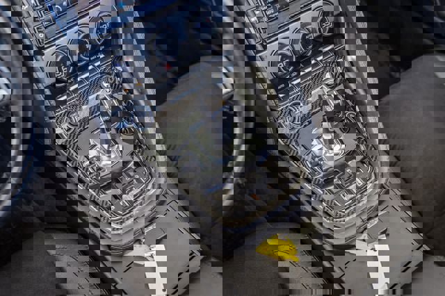 Used 2014 Jaguar F-TYPE Convertible image 36